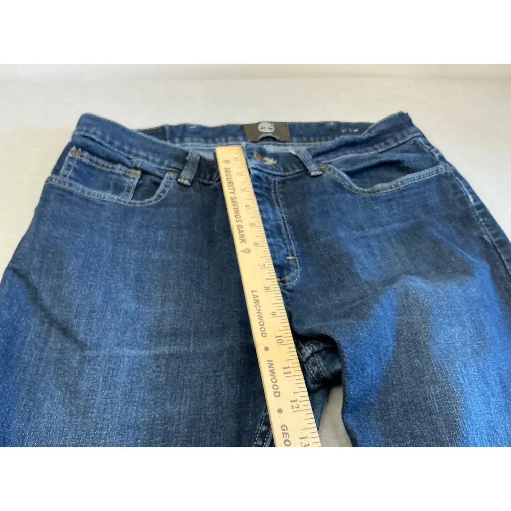 Timberland Mens Jeans Dark Wash Straight Leg Denim 34x31 Rugged Casual Blue